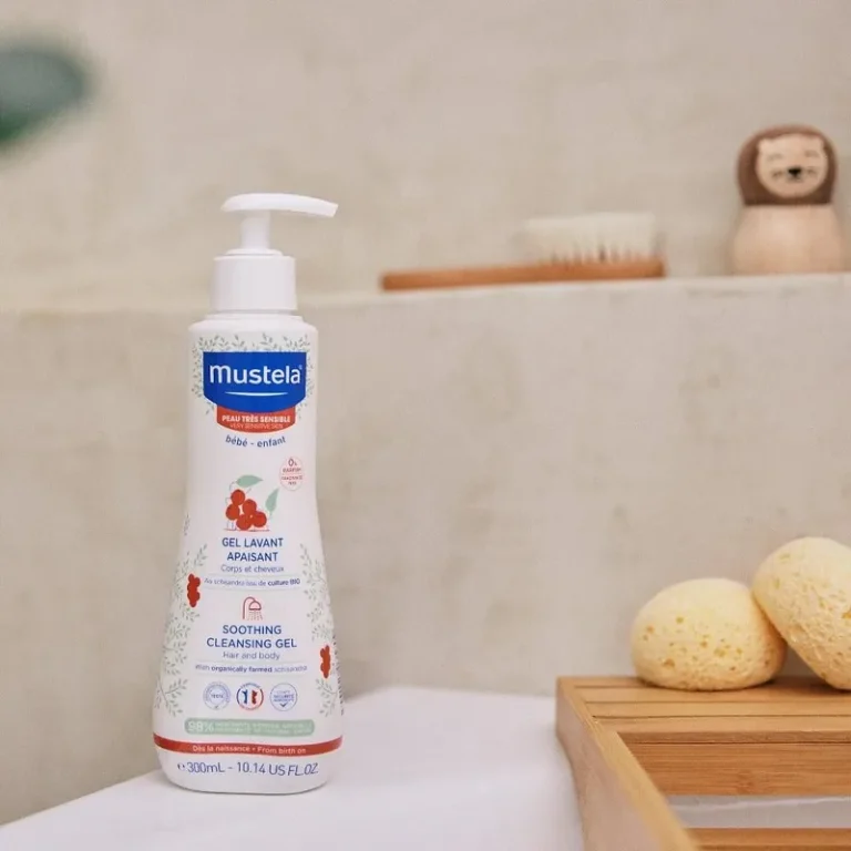 شامپو سر و بدن موستلا mustela برای پوست های حساس