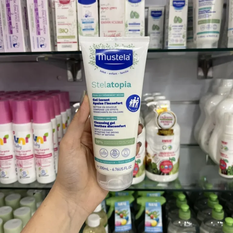شامپو استلاتوپیا سر و بدن موستلا Mustela