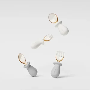 قاشق و چنگال کوچک نوزاد هی اور شی He or she